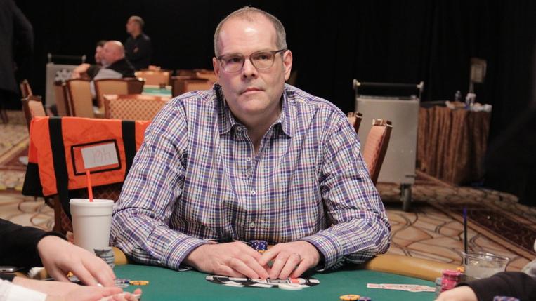 Howard Lederer también reaparece en las WSOP