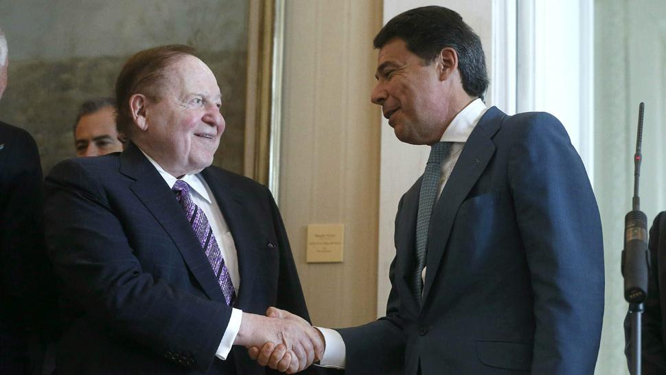 ¿Está Adelson presionando al gobierno español en contra del juego online?