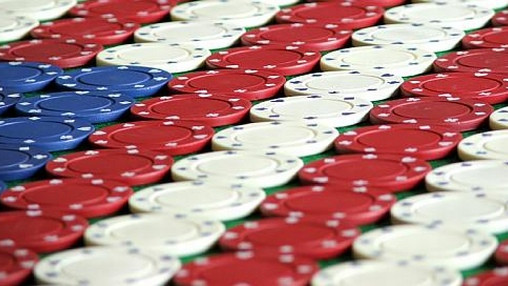 El gobernador Christie se desentiende del poker online en Nueva Jersey