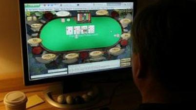 Borrador del reglamento de poker: el cash y los depósitos fuertemente limitados Borrador del reglamento de poker: el cash y los depósitos fuertemente limitados
