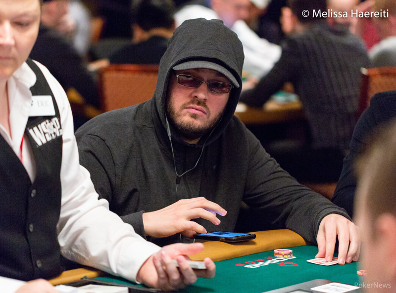 Shawn Buchanan ya tiene Brazalete Poker Red