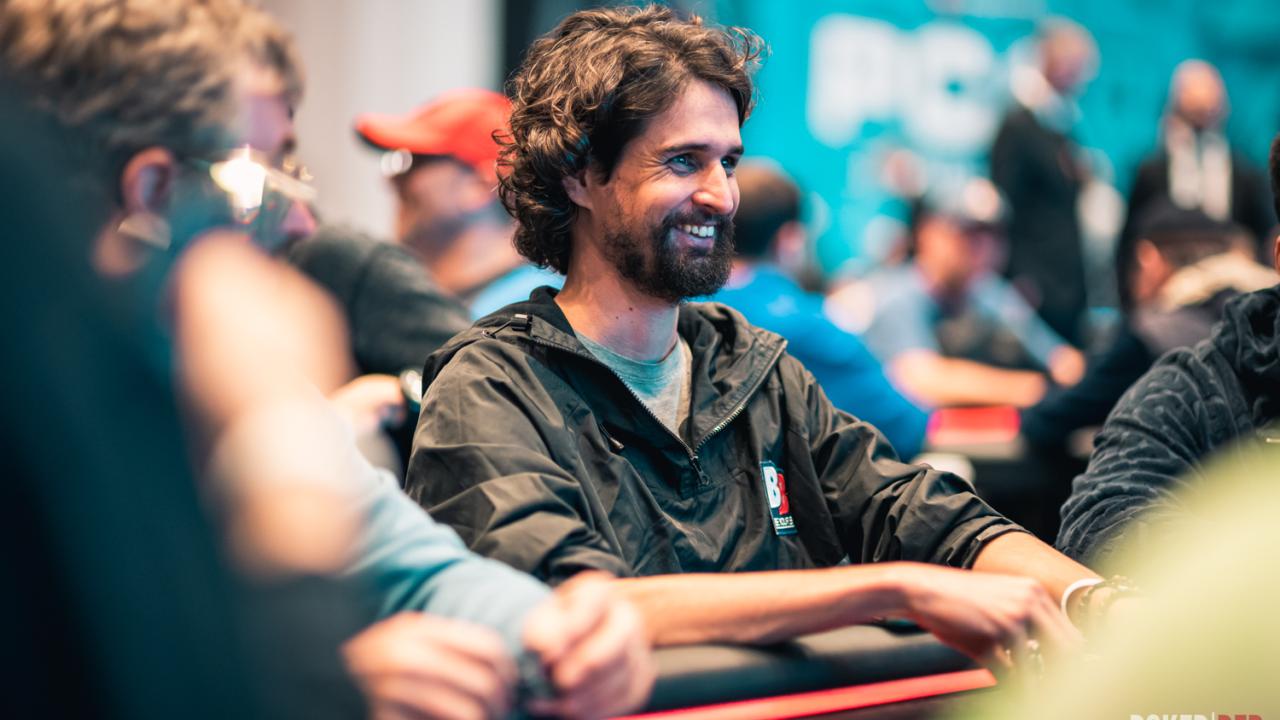 La armada desembarca en el 1B y Sergi Reixach termina la jornada como chip leader La armada desembarca en el 1B y Sergi Reixach termina la jornada como chip leader