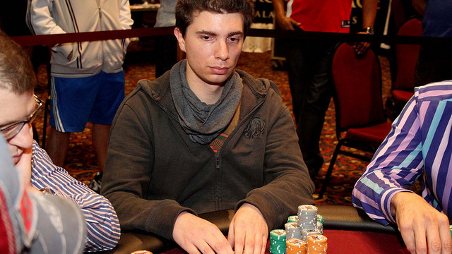 WPT Emperors Palace día 3: Du Plessis lidera una mesa final sin españoles WPT Emperors Palace día 3: Du Plessis lidera una mesa final sin españoles