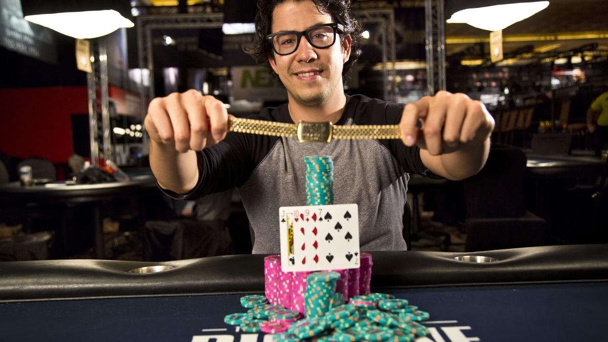 WSOP #59: Phillip Hui se lleva por fin un brazalete a juego