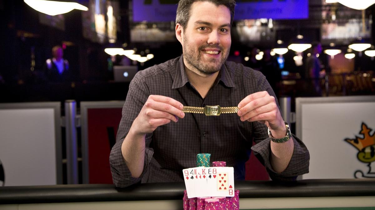 WSOP #61: Grapenthien sudó tinta para doblegar al favorito Todd Brunson WSOP #61: Grapenthien sudó tinta para doblegar al favorito Todd Brunson
