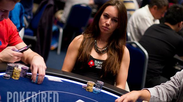 Tomarse una copa con Phil Hellmuth o Liv Boeree tiene un precio