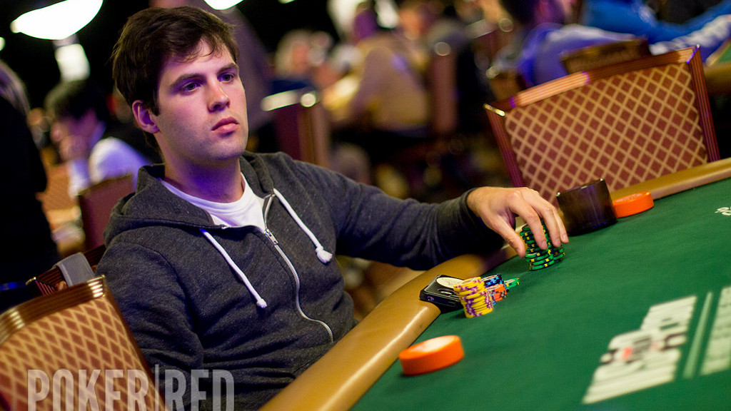 Ben Suslky gana $400k en las mesas de PLO