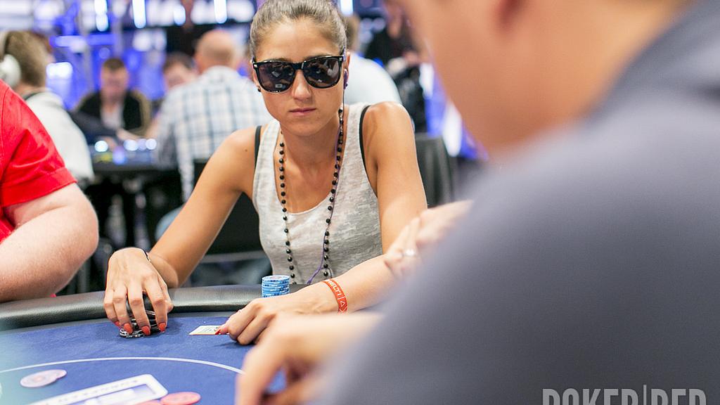 Ana Márquez: “Me he llegado a plantear dejar el poker” Ana Márquez: “Me he llegado a plantear dejar el poker”