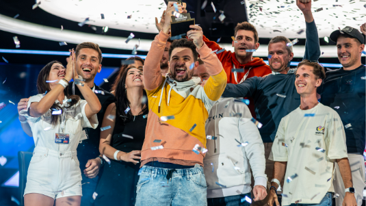 Simon Wiciak, campeón del Main Event EPT Barcelona por 1.134.375 € Simon Wiciak, campeón del Main Event EPT Barcelona por 1.134.375 €
