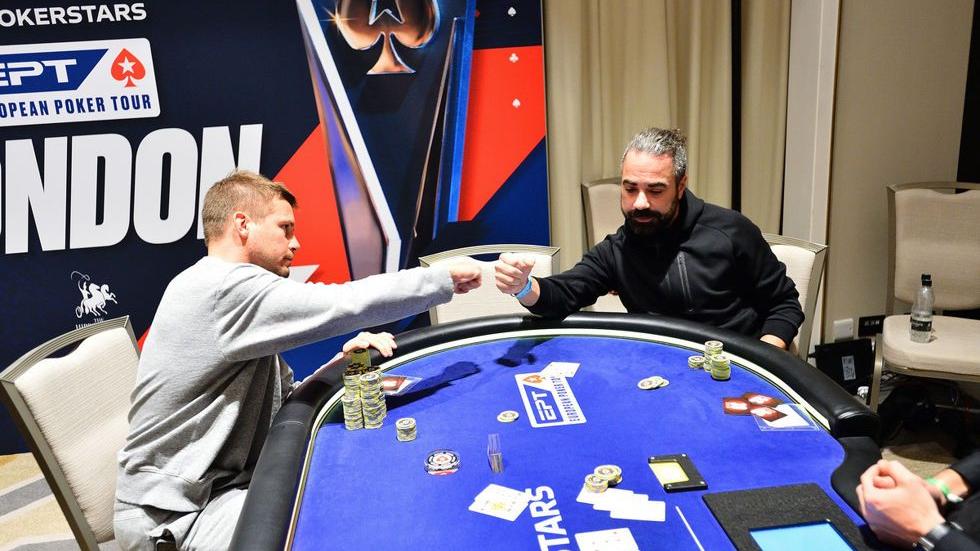 La roja naufraga fuera de ITM en el £25k