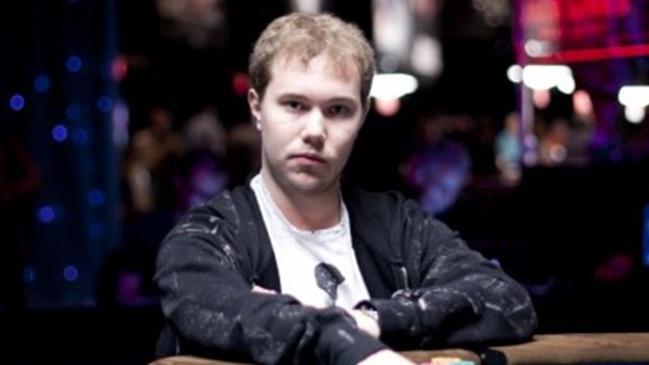 El forero "K.T.A.-1985" se cuela en la mesa final del WCOOP Main Event