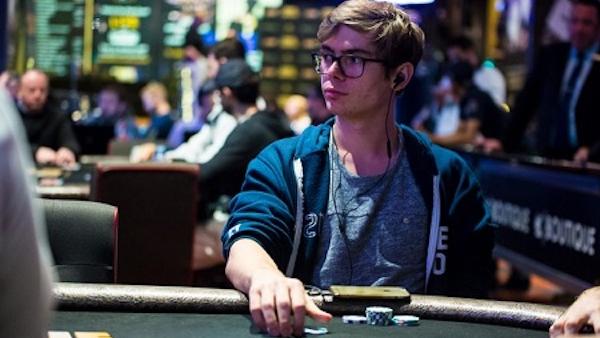 Fedor Holz busca una nueva victoria en un $100k High Roller