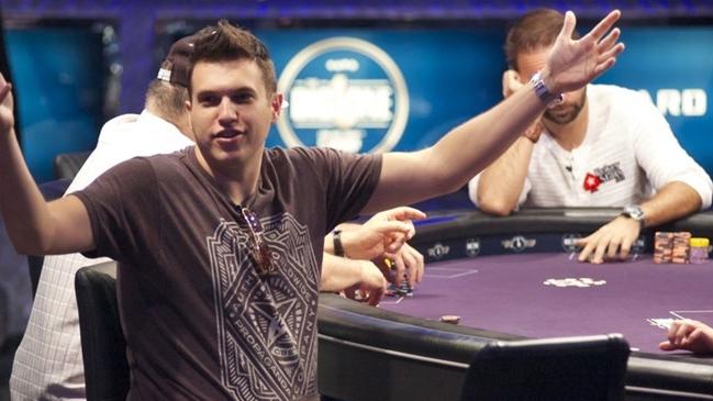 Doug Polk publica la gráfica de su enfrentamiento contra Daniel Negreanu