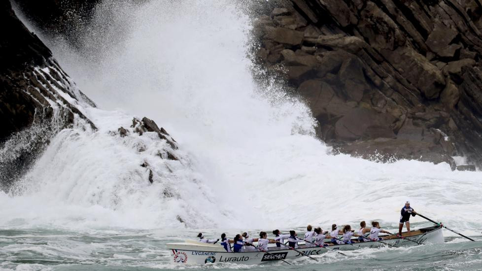 La roja no deja de remar para seguir cosechando triunfos en el lobby .frespt La roja no deja de remar para seguir cosechando triunfos en el lobby .frespt