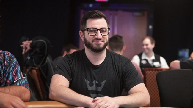 Phil Galfond reduce la ventaja de Chance Kornuth hasta solo 92.000 $ Phil Galfond reduce la ventaja de Chance Kornuth hasta solo 92.000 $