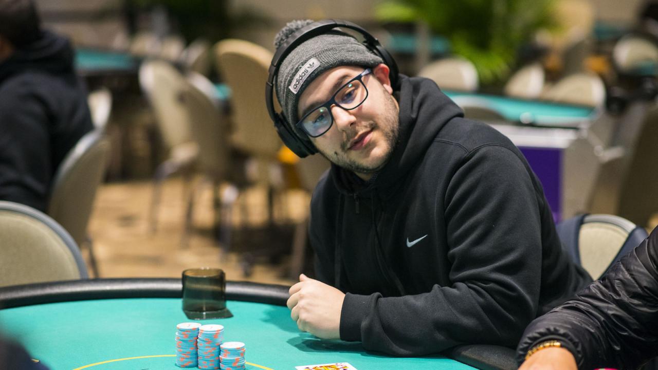 Raúl Martínez se cuela entre los 16 últimos aspirantes del $25K High Roller WPT Seminole Hard Rock