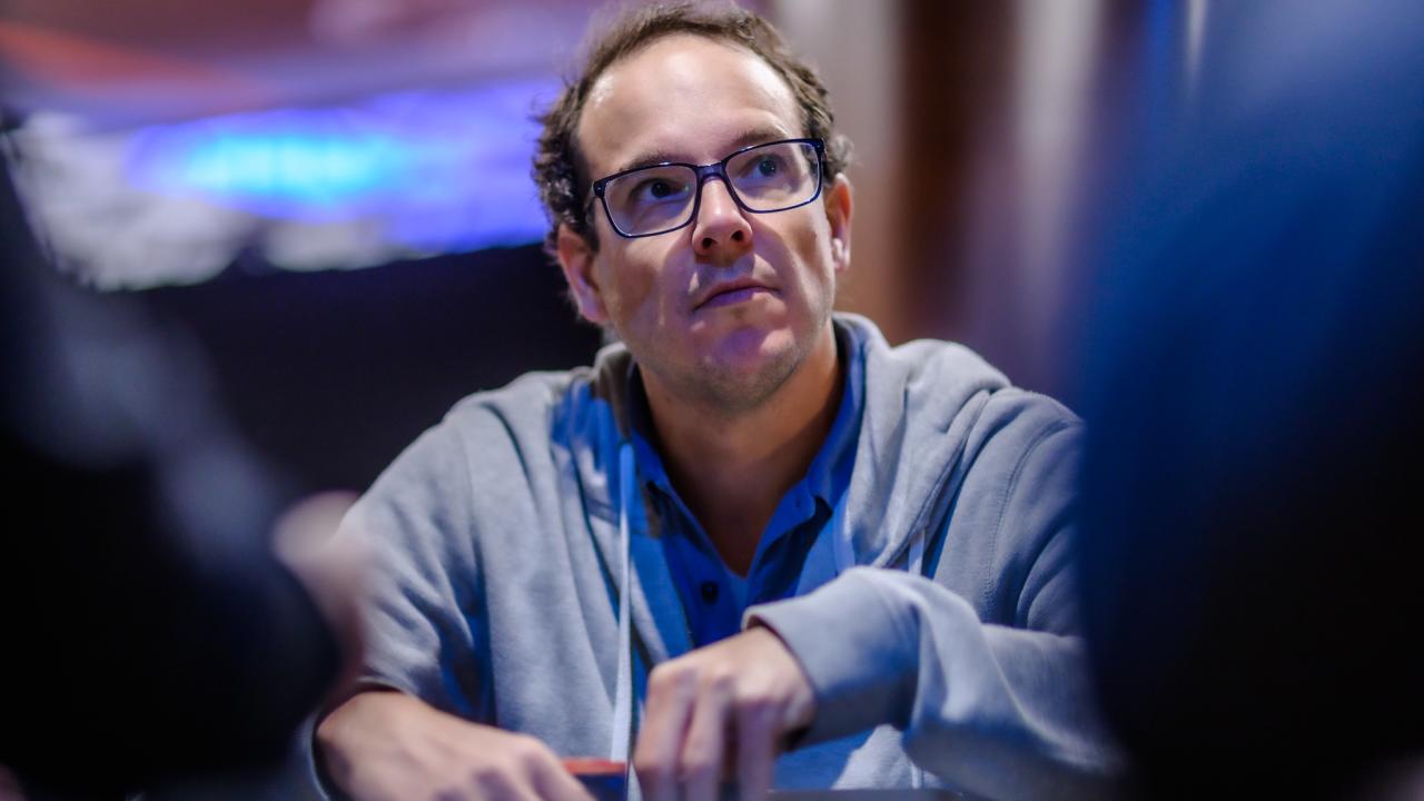 Ufano va en busca del brazalete en el Event #10: €2,000 8-Game Mix