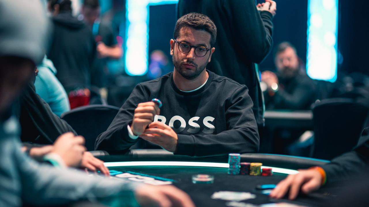 El fold preflop de reyes de Juan Pardo nominado a mejor mano del 2023