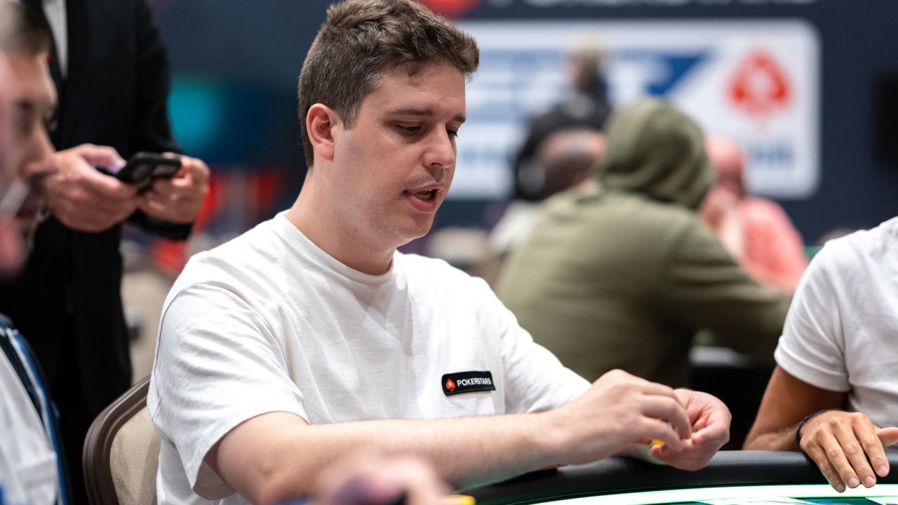 Elías Gutiérrez firma la primera FT de la armada en el EPT Chipre Elías Gutiérrez firma la primera FT de la armada en el EPT Chipre