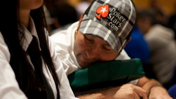 Daniel Negreanu amenaza: "Mañana voy a pedir tiempo"