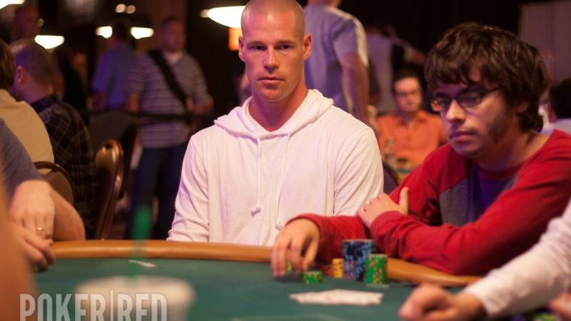 Patrik Antonius: “El poker online se ha convertido en un juego de números”