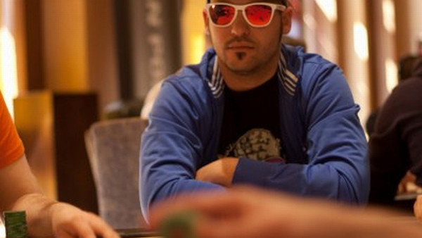 MendaLerenda gana el 320$ Wednesday Hundred Grand MendaLerenda gana el 320$ Wednesday Hundred Grand