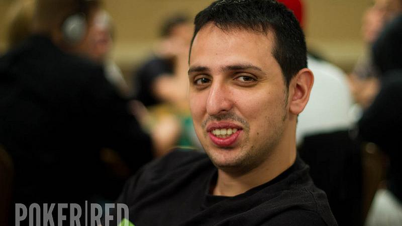 Sergio Aído vuelve por sus fueros en la sesión dominical de ayer Sergio Aído vuelve por sus fueros en la sesión dominical de ayer