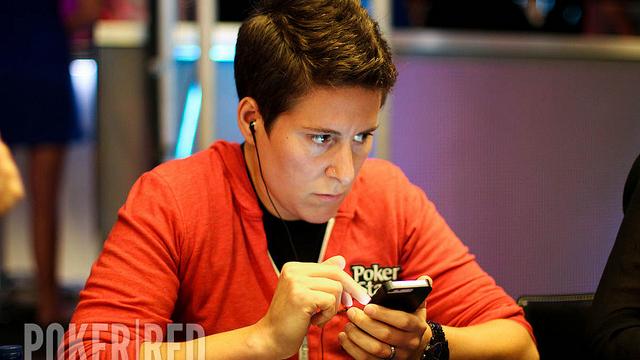 Diario WSOP, día 3: Vanessa Selbst coquetea con la historia