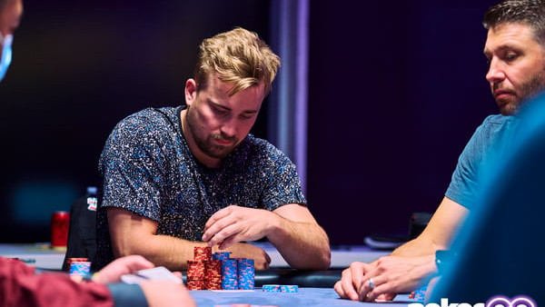 Adam Hendrix lidera el cuarto evento del Poker Masters