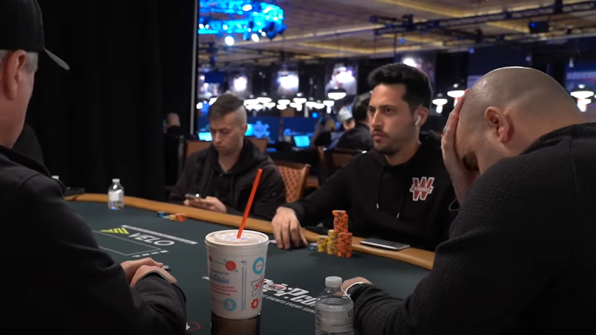 Adrián Mateos alcanza el final del Día 1 del $10k 6-Max de las WSOP 2021 Adrián Mateos alcanza el final del Día 1 del $10k 6-Max de las WSOP 2021