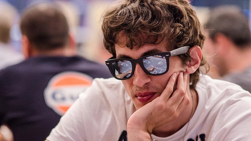 El subcampeón del año pasado llega líder al día 2 El subcampeón del año pasado llega líder al día 2