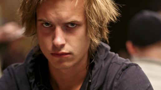 Una ronda de high stakes a la salud de Isildur1