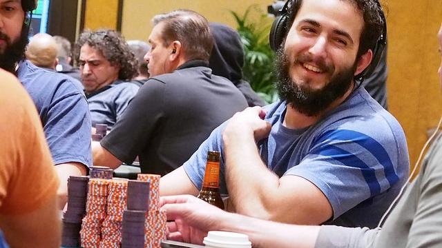 Brian Altman conduce al grupo durante la burbuja
