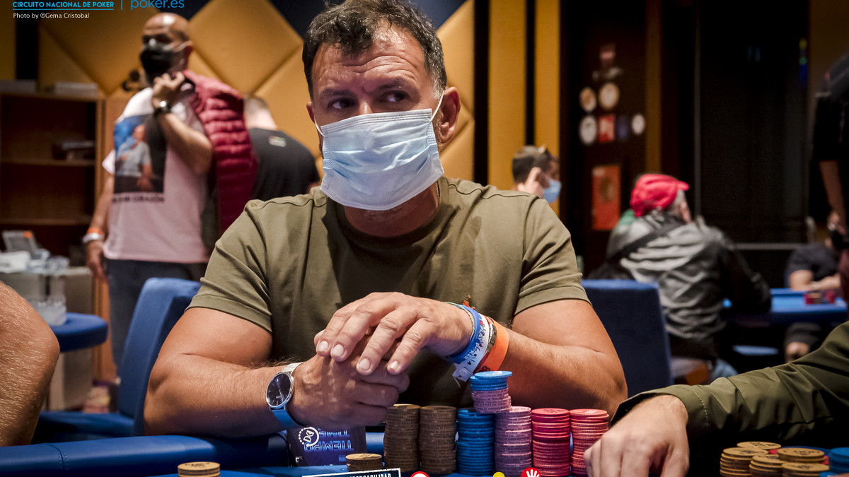 Geron Dalipi domina el día 1C con un stack de 879.000 puntos