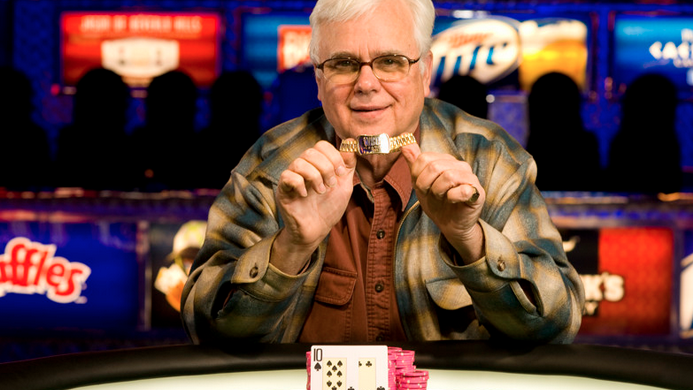 WSOP #37: tras 134 manos de HU, Michael Moore gana su primer brazalete