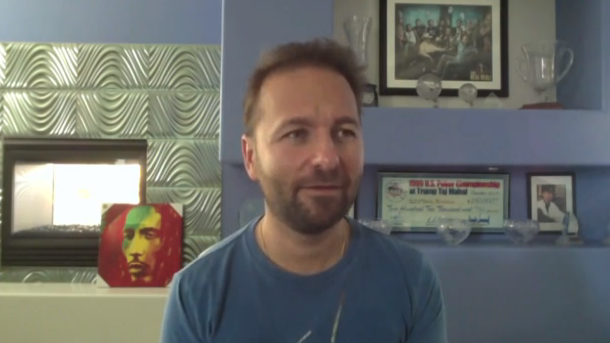 Daniel Negreanu: a vueltas con la dichosa regla en su videoblog