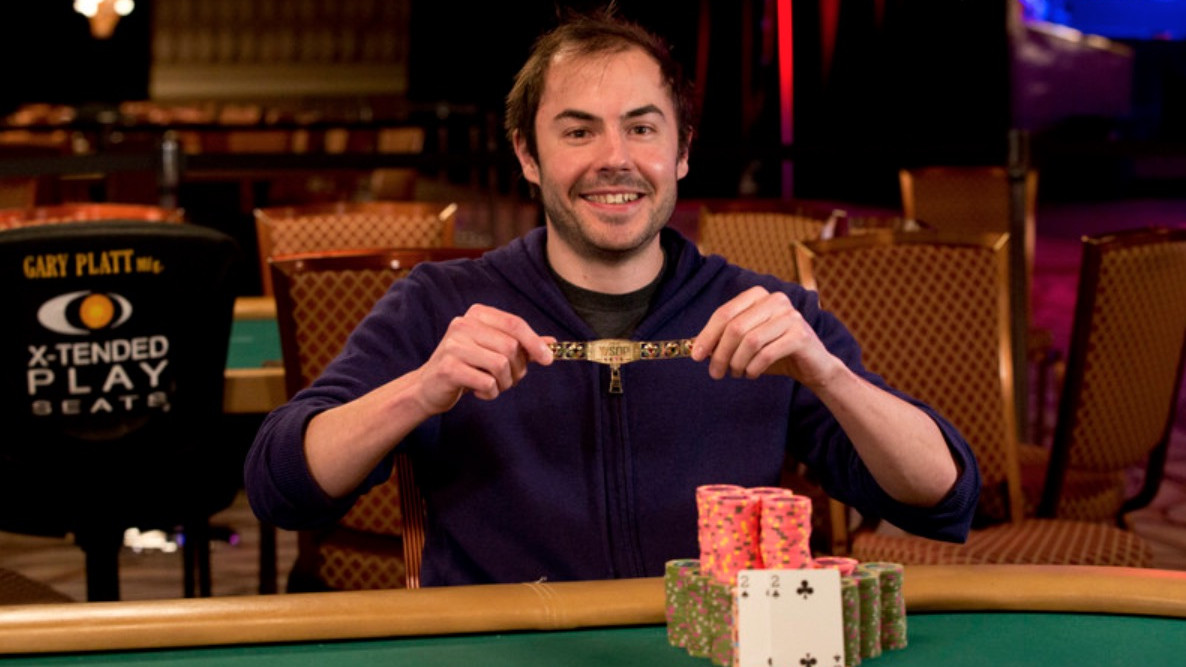 WSOP Día 1: Elio Fox gana su segundo brazalete en el Evento #2: $10.000 Super Turbo Bounty