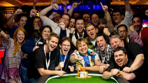 WSOP #1: Chad Holloway inaugura la caza de brazaletes WSOP #1: Chad Holloway inaugura la caza de brazaletes