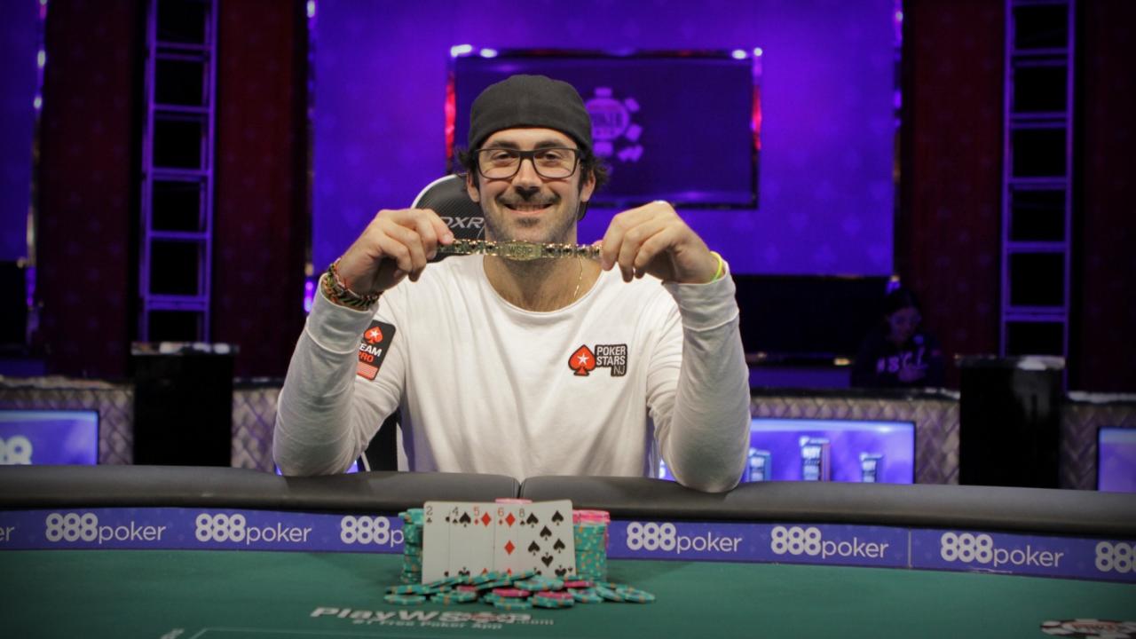 Jason Mercier gana su cuarto brazalete y una pasta en apuestas cruzadas Jason Mercier gana su cuarto brazalete y una pasta en apuestas cruzadas