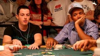Poker King presenta el WPT Online Heads-Up Championship, que contará con Phil Ivey y Tom Dwan Poker King presenta el WPT Online Heads-Up Championship, que contará con Phil Ivey y Tom Dwan