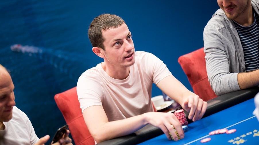 Tom Dwan aparece en el Evento Principal de las Triton SHR Series enfrentándose a Dan Cates