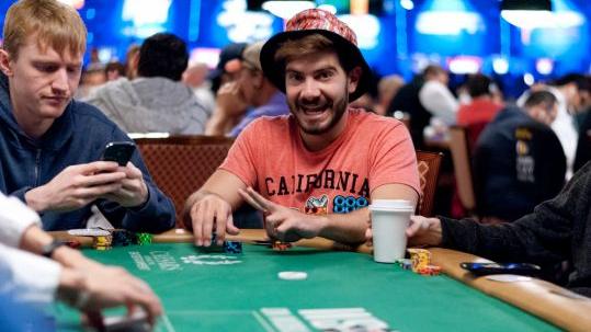 Javier Gómez alcanza la mesa final del World Poker Tour