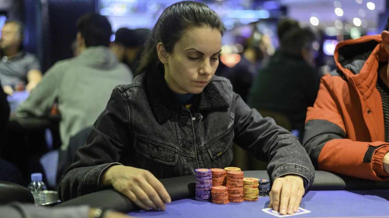 Elvira Malay lidera el inicio del CEP por PokerStars 2020