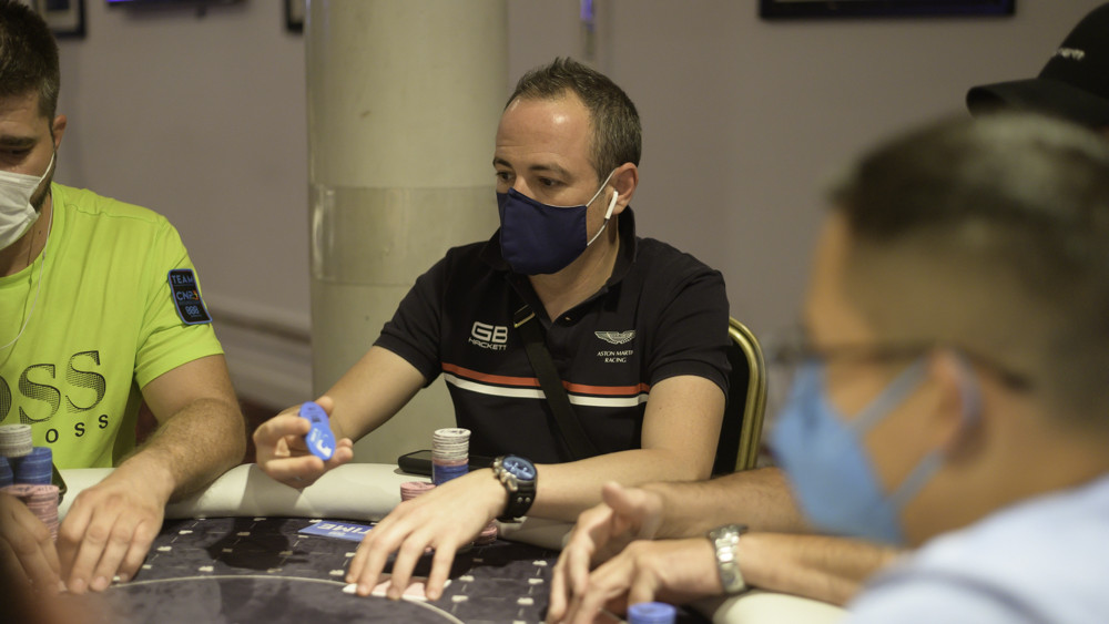 Eduardo López encara la jornada final del CNP888 Madrid como chip leader Eduardo López encara la jornada final del CNP888 Madrid como chip leader