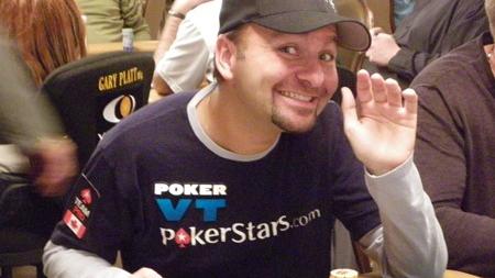 Daniel Negreanu vence a ‘Isildur1’ en el SuperStars Showdown