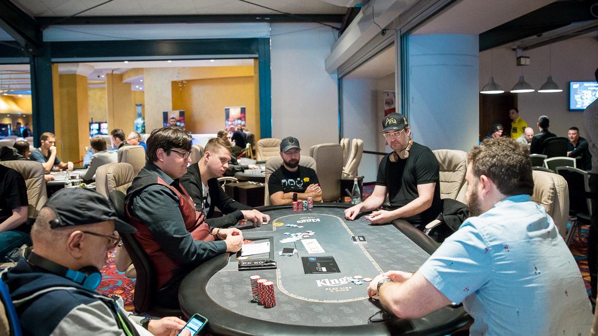 WSOP Europa: Hellmuth y Negreanu van por el Brazalete del Evento #10