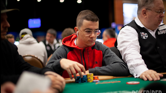 Andrés González se mete al bolsillo el $530 Bounty Builder HR Andrés González se mete al bolsillo el $530 Bounty Builder HR