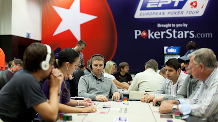 PokerStars.com EPT Tallin día 1A: luces, cámara, ¡acción!