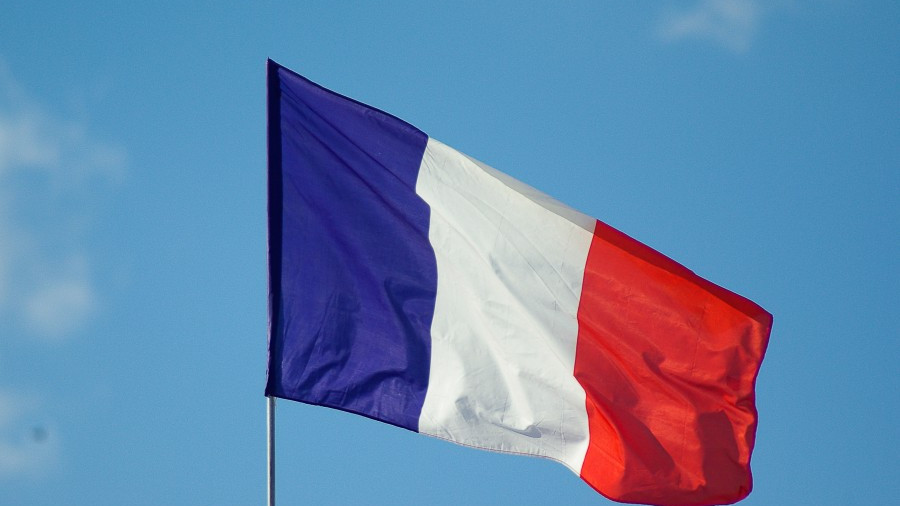 El regulador francés menciona oficialmente “la próxima apertura de las mesas europeas”
