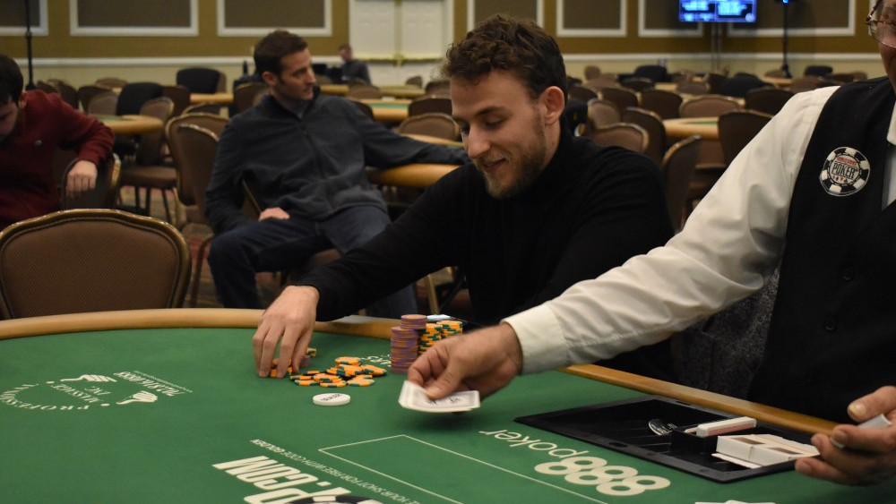 René Lázaro ‘Renela77’ logra su asiento en el Poker Pro Masters ganando el primer satélite